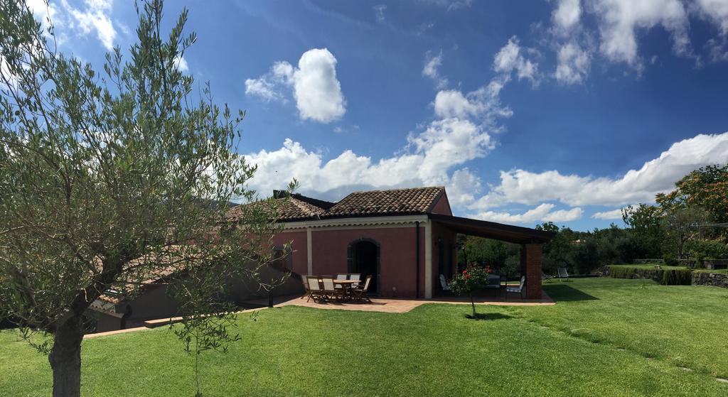 Villa Marabbecca Piedimonte Etneo Exterior photo